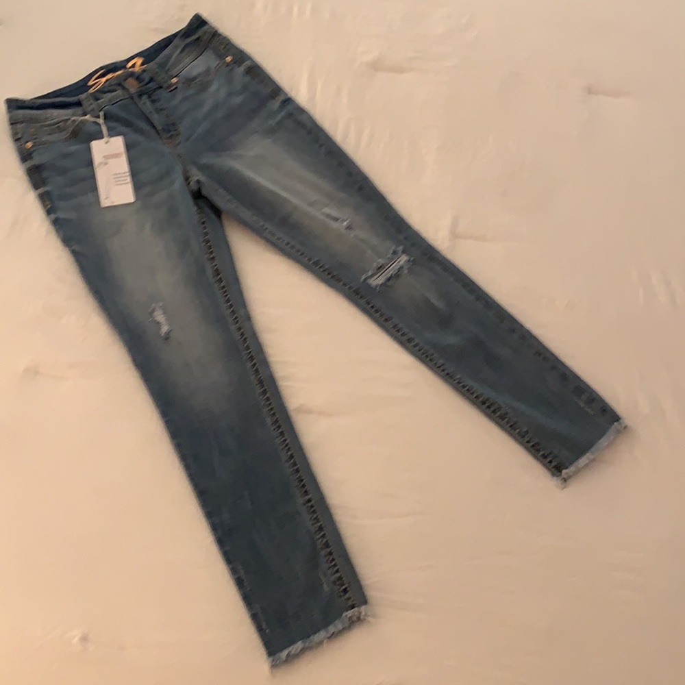 Seven 7 Ultra Soft Mid Rise Skinny Jeans New